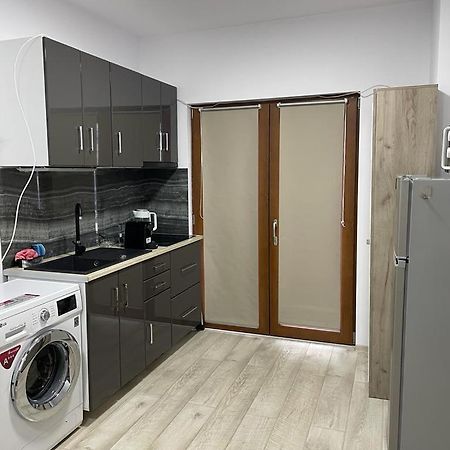 Studio Suceava Luaran gambar